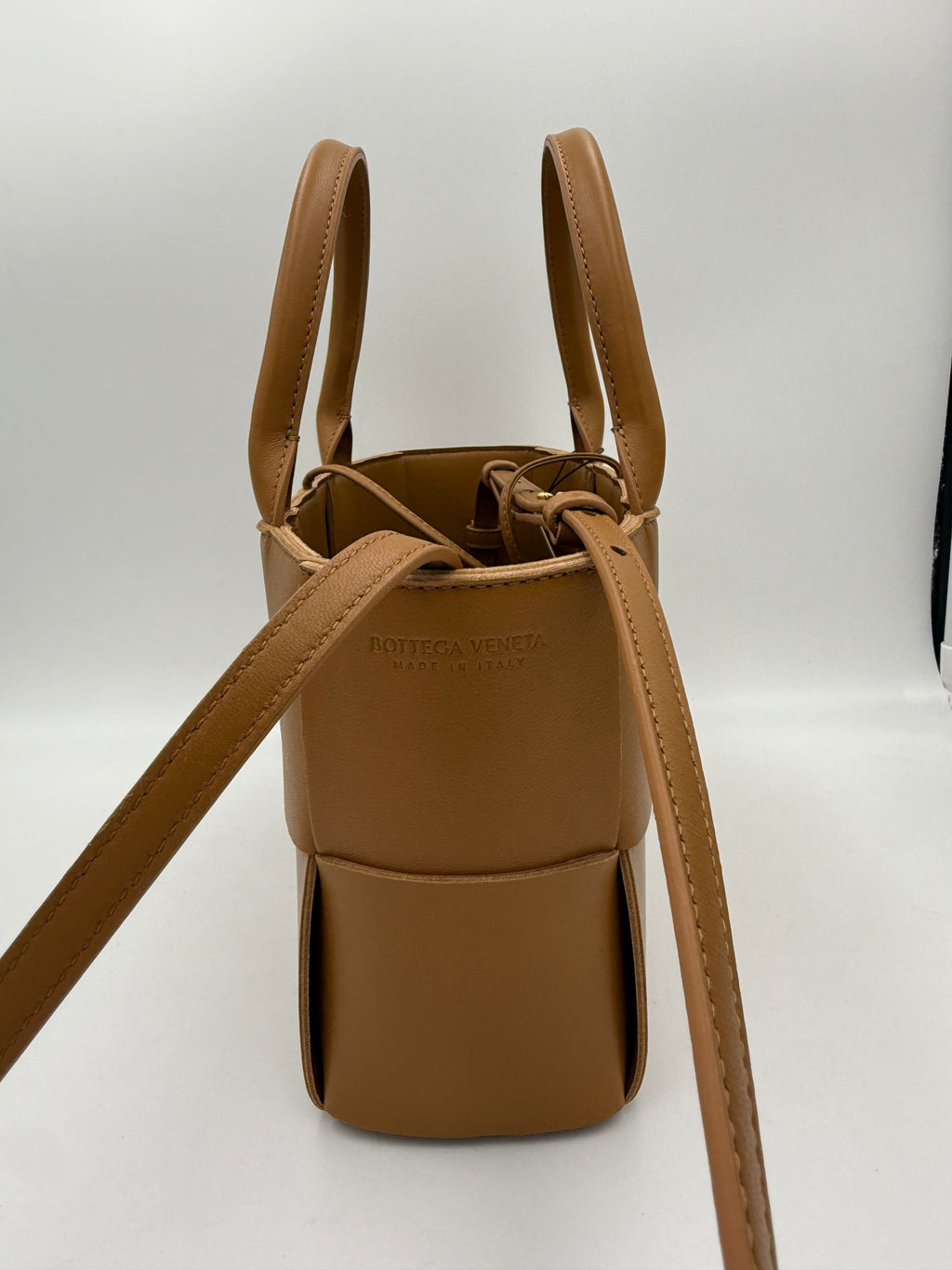 BOTTEGA VENETA PRE LOVED