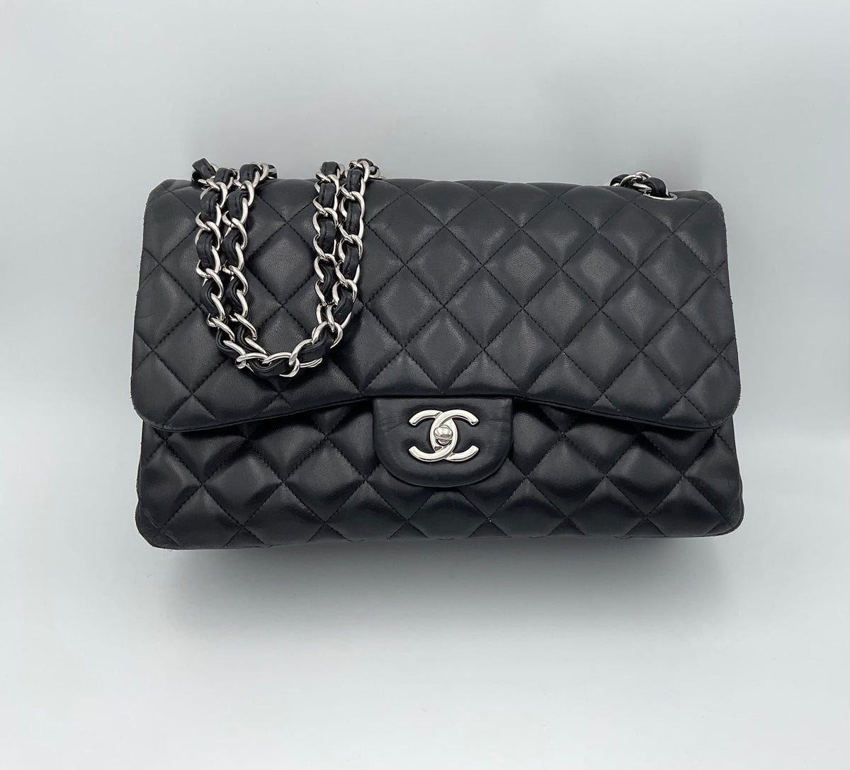 CHANEL PRE LOVED