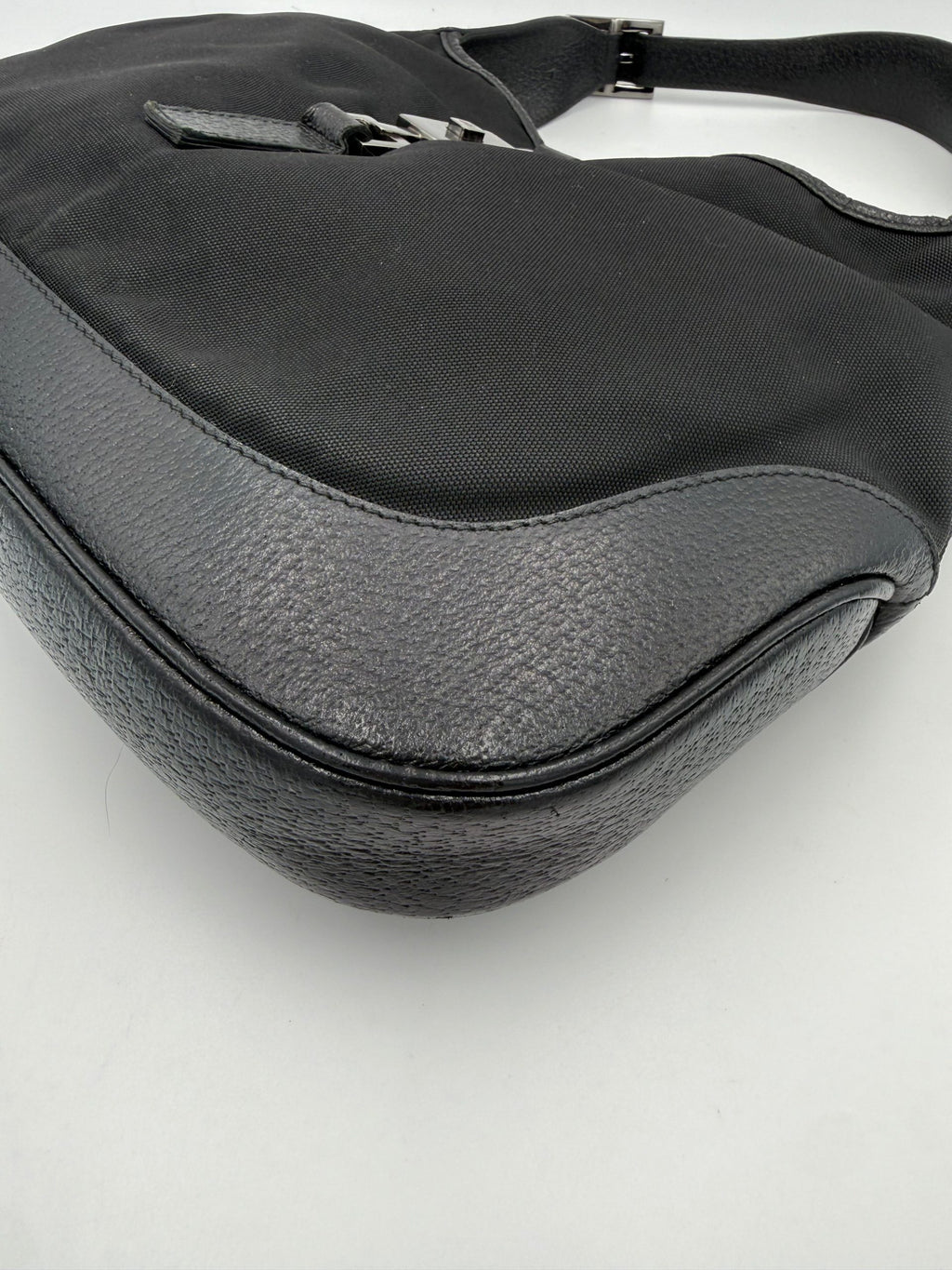GUCCI JACKIE PRE LOVED