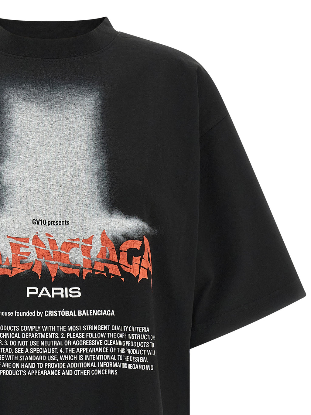 BALENCIAGA