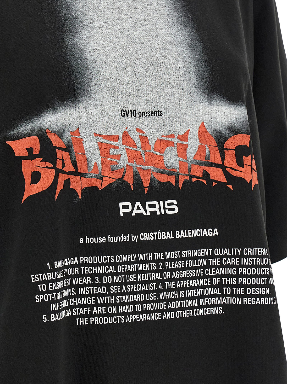 BALENCIAGA